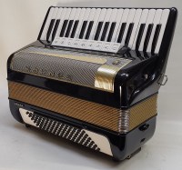 Hohner Lucia IV P (schwarz) 2 Design